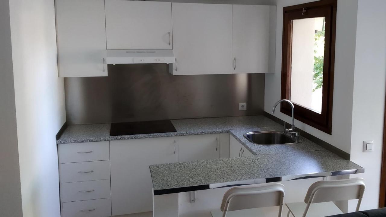 Ferienwohnung Apartamento Renovado, Luminoso, A 300M De La Playa Empuriabrava Exterior foto
